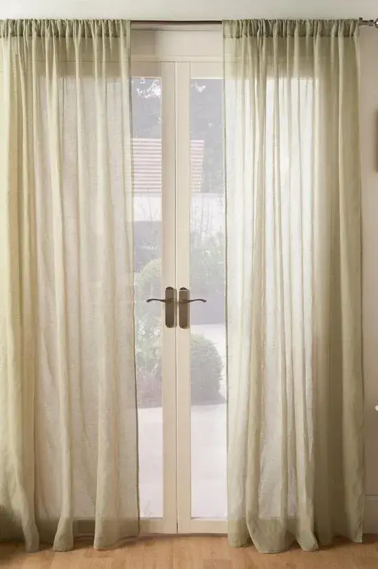 Linen curtain installation Dubai residential and commercial