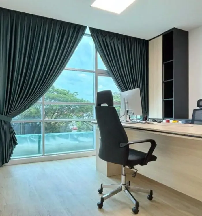 Modern Curtains Dubai Office-Curtains-in-UAE