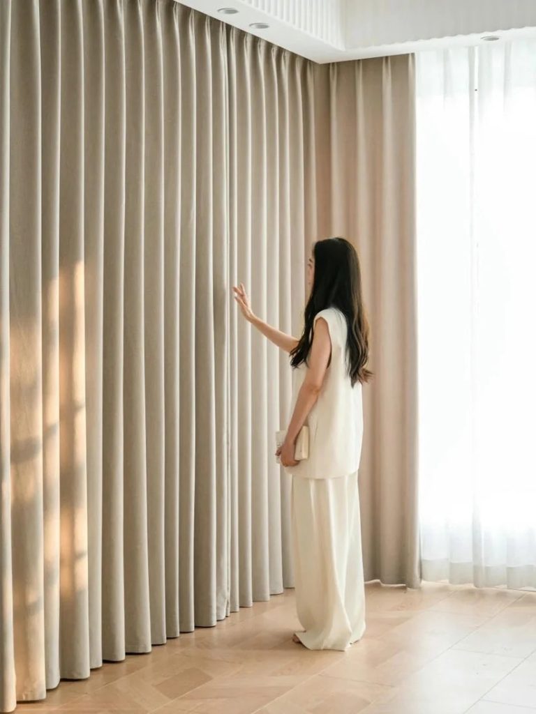 Luxurious Pleated Cashmere Blackout Curtain