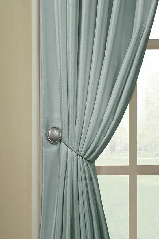Curtain-Stitching.jpg (1)