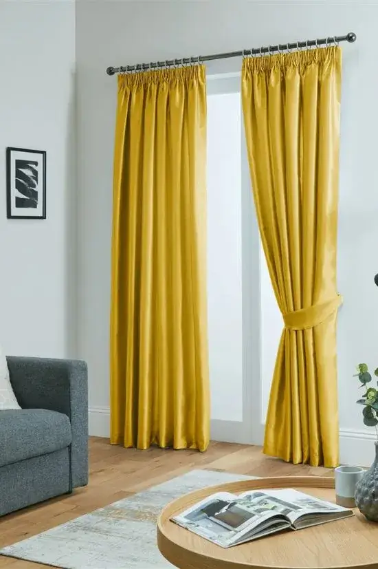 Silk-Curtains-3.jpg
