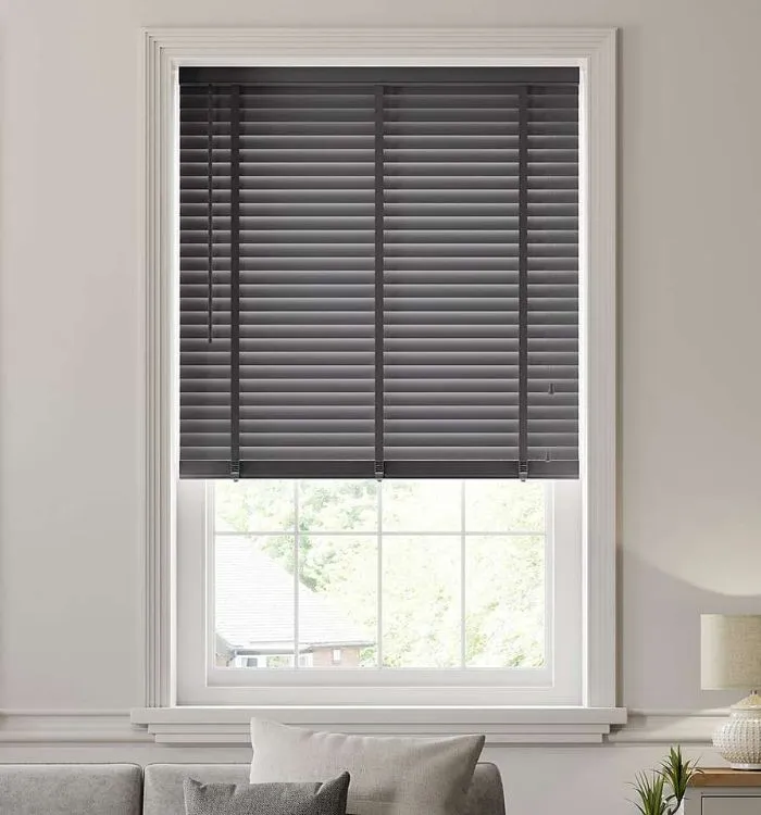 Venetian-Blinds For Living Room