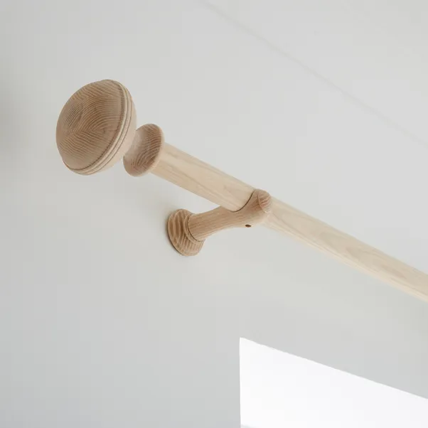 Oval Ribbed Wood Curtain Rod