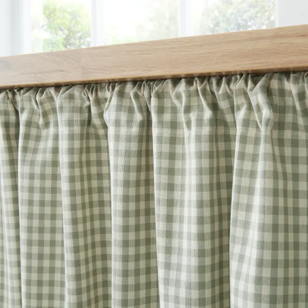 Gingham Checked Slot Top Unlined Undercounter Curtain2