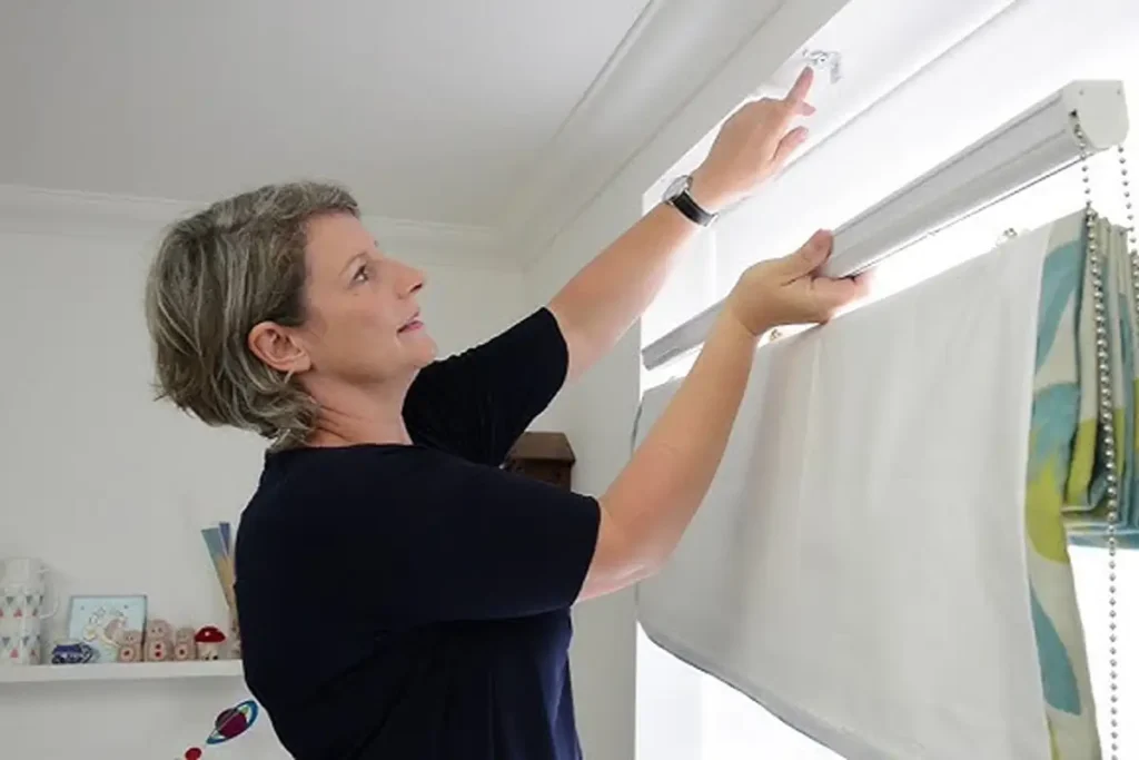 Roman Blinds Installation