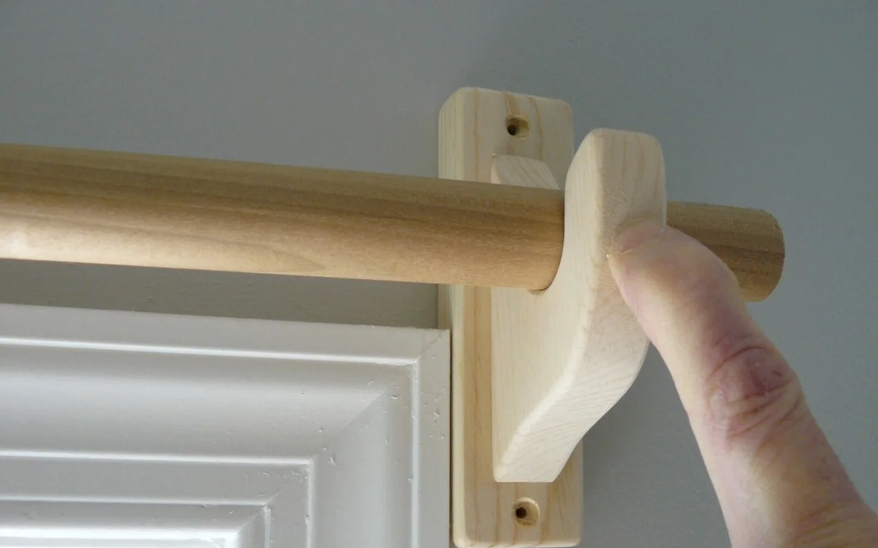 Shop High-Quality Curtain Brackets in Dubai